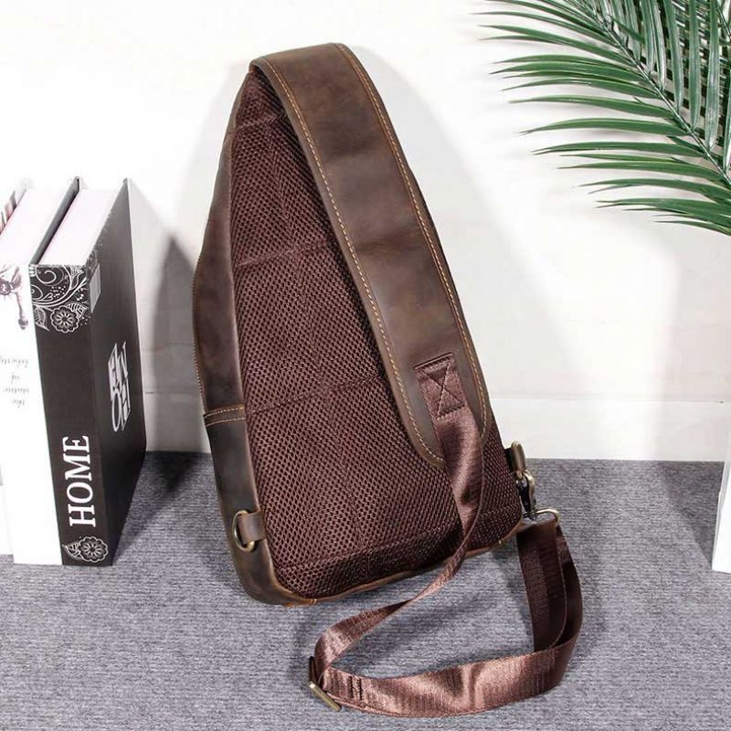 Miesten Crossbody Laukku / Rintalaukku / Olkalaukku Lehmännahkaa Monikäyttöinen